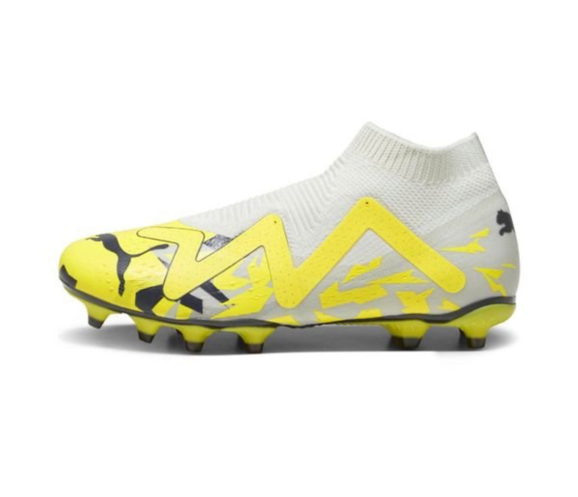 PUMA Future Match + Laceless FG/AG Voltage