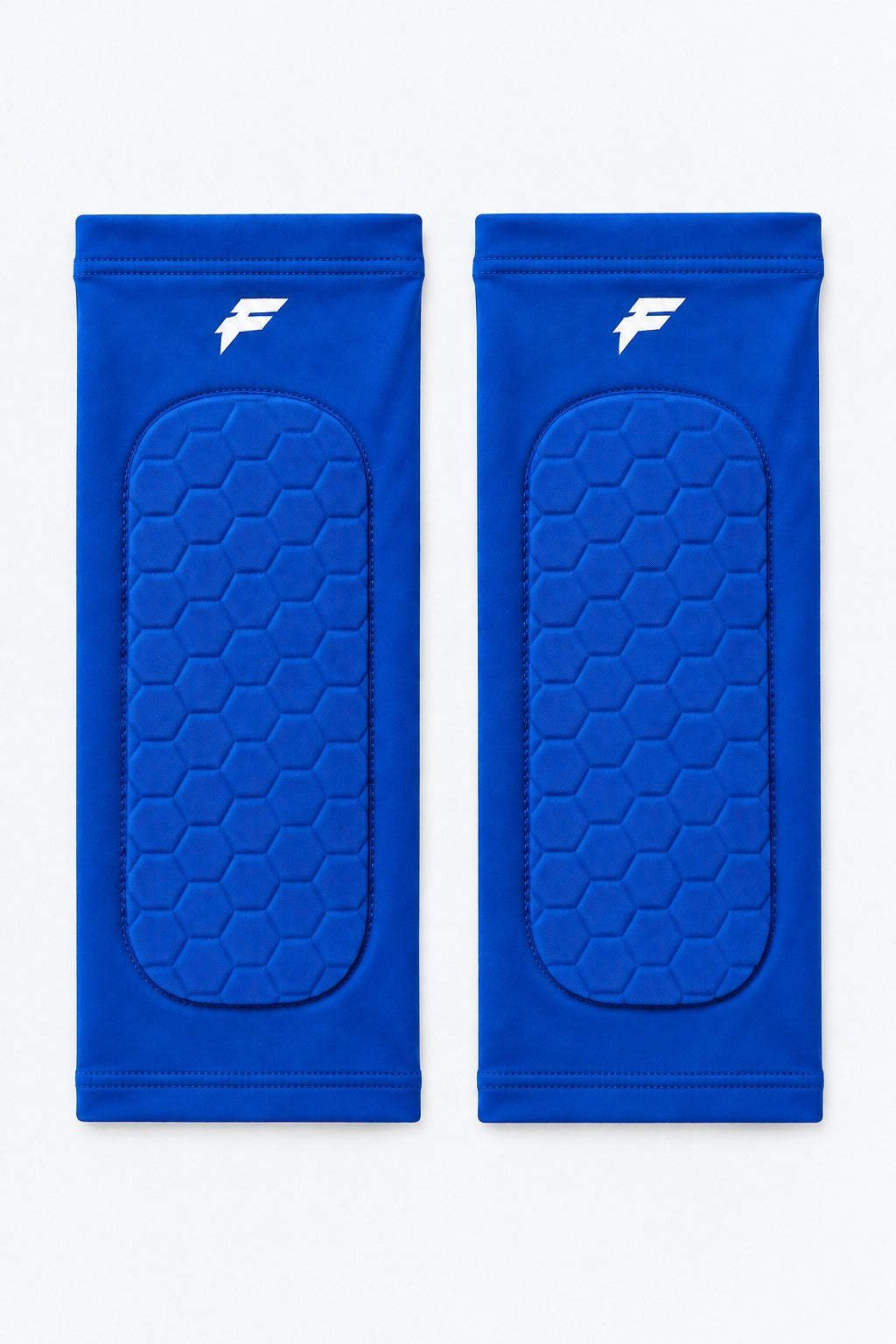 PRE-CUTS IN BLUE FOOTBALLSHOP