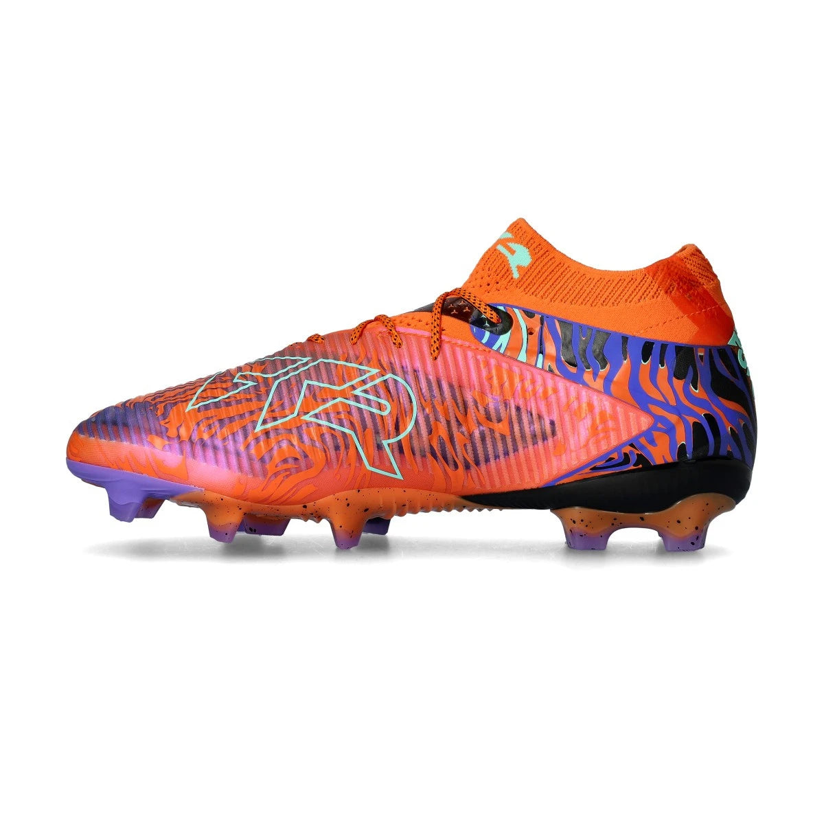PUMA FUTURE 8 ULTIMATE CREATIVITY FG FOOTBALL BOOTS